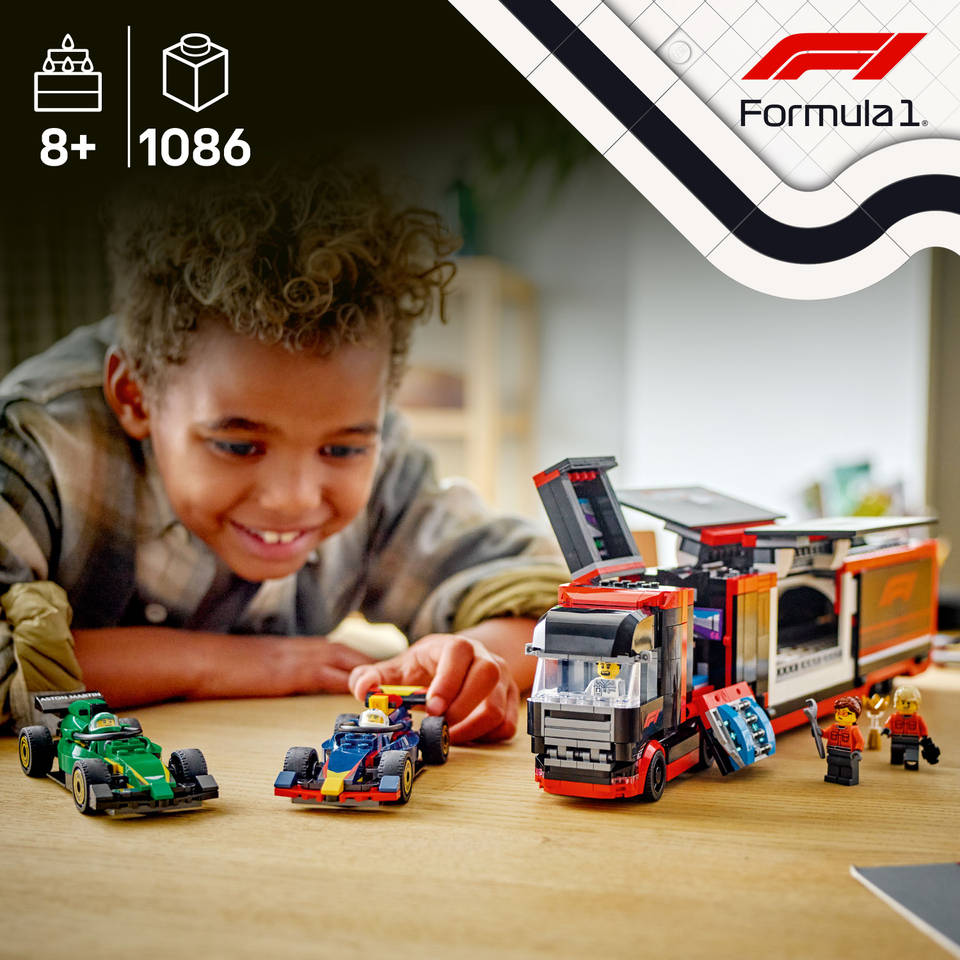 LEGO CITY F1 truck met RB20 en AMR24 F1 auto's 60445 - RaceRevolution