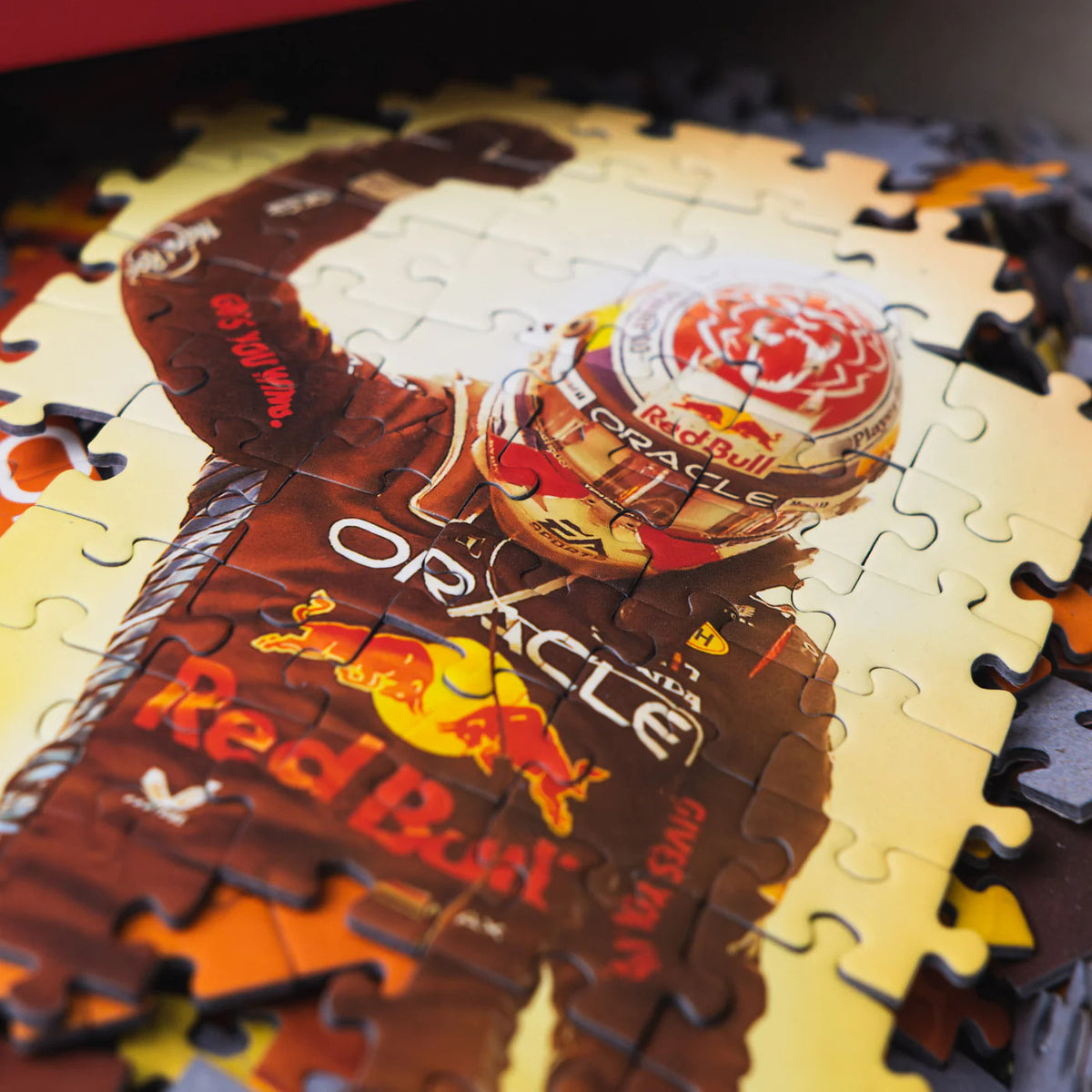 Oracle Red Bull Racing Max Verstappen F1 Puzzel Puzzel 1000 Stuk oracle-red-bull-racing-max-verstappen-f1-puzzel-puzzel-1000-stuk
